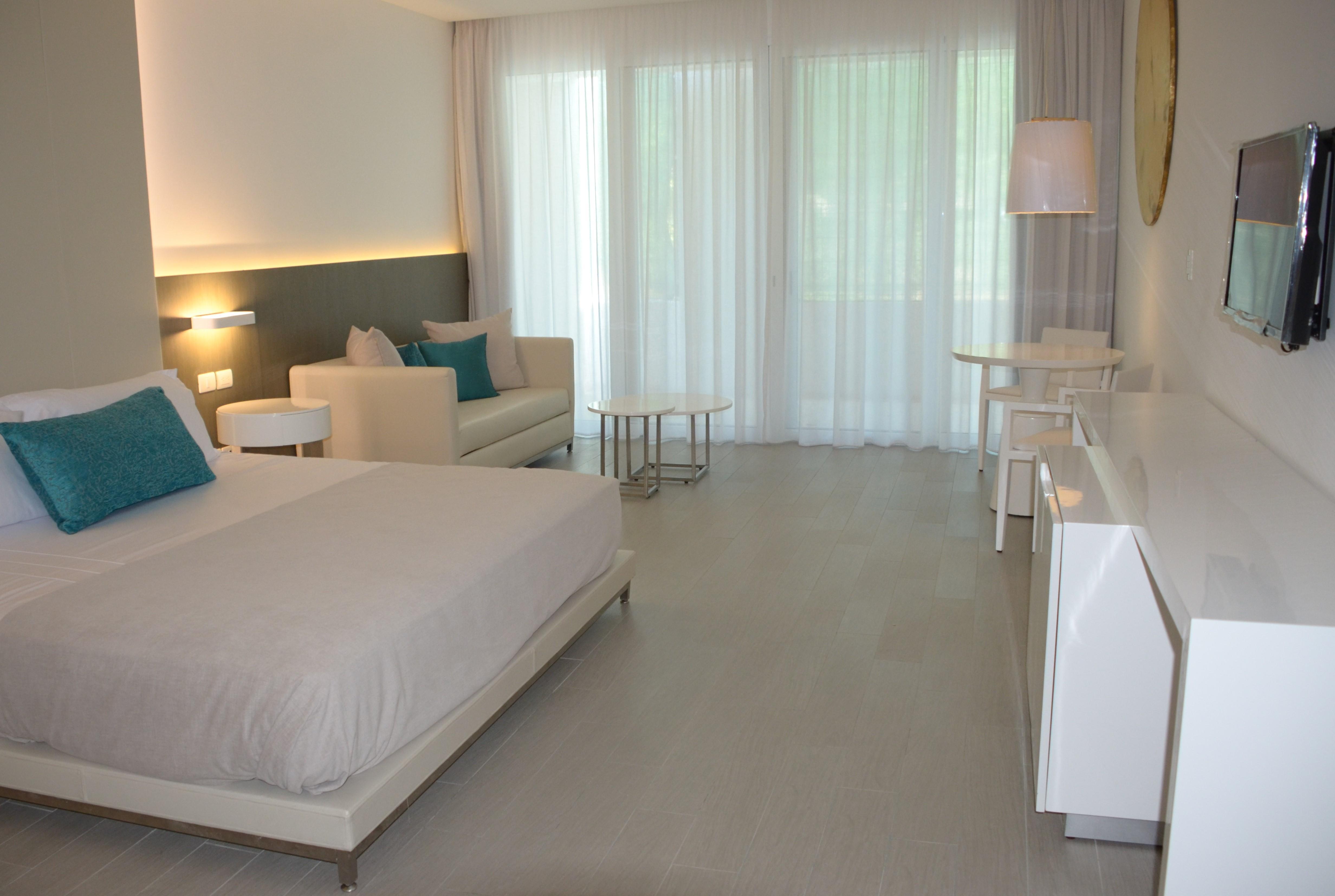 Platinum Yucatan Princess Adults Only Playa del Carmen Ngoại thất bức ảnh A room at the hotel