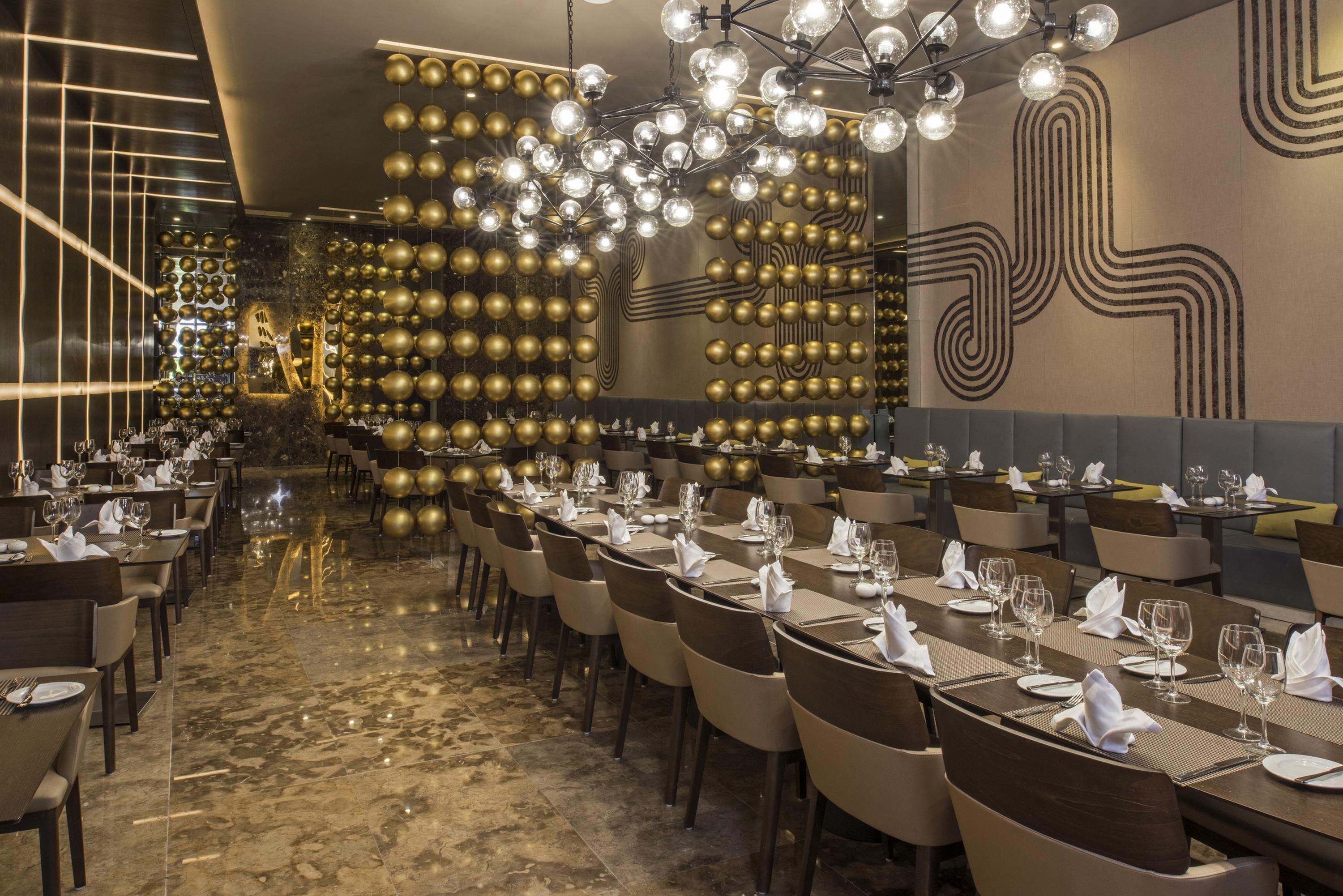 Platinum Yucatan Princess Adults Only Playa del Carmen Ngoại thất bức ảnh Interior of the restaurant