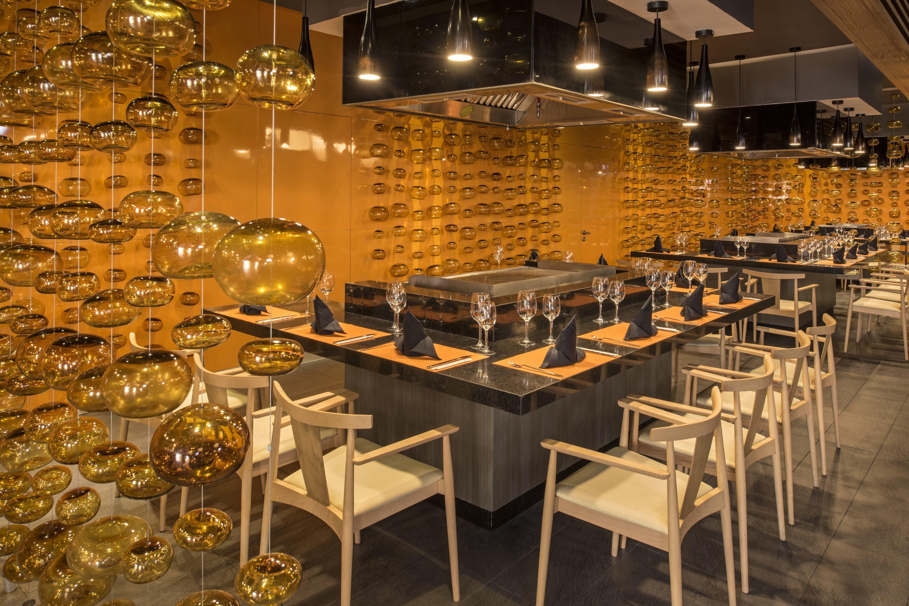 Platinum Yucatan Princess Adults Only Playa del Carmen Ngoại thất bức ảnh Restaurant interior