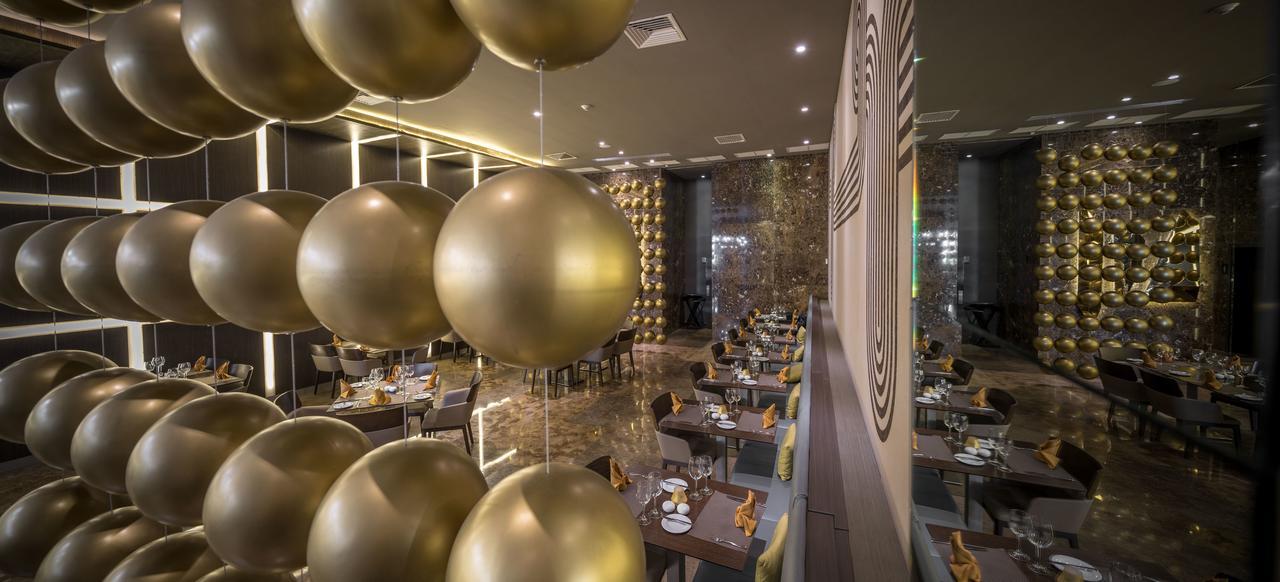 Platinum Yucatan Princess Adults Only Playa del Carmen Ngoại thất bức ảnh The restaurant